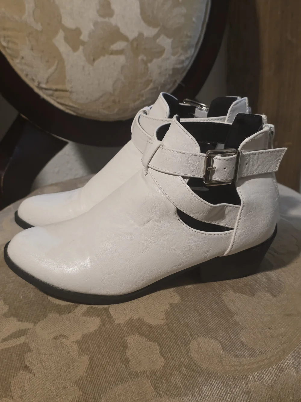 TOP Moda sleek ankle